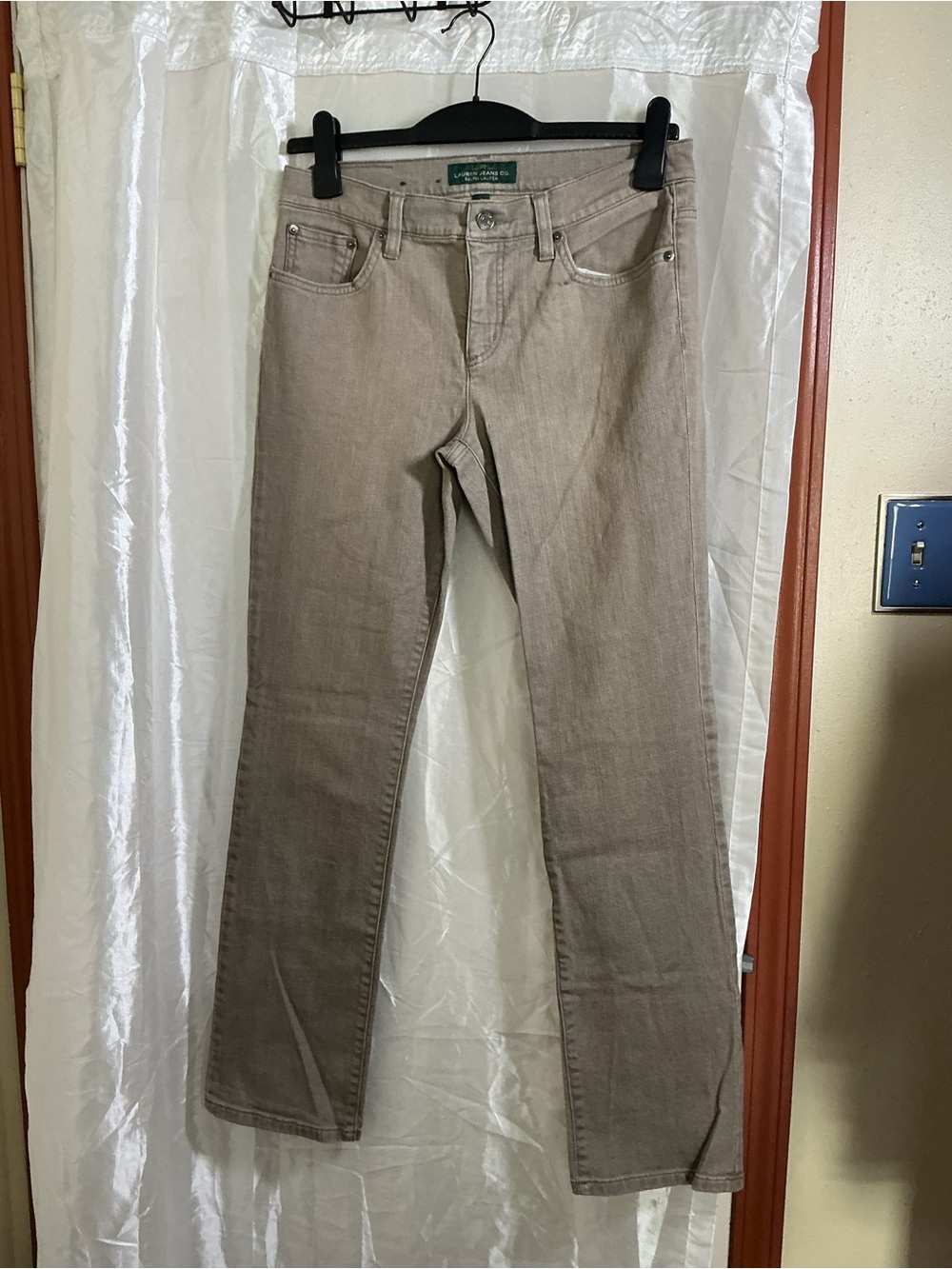 Ralph Lauren Women's Straight Leg Jeans in Taupe